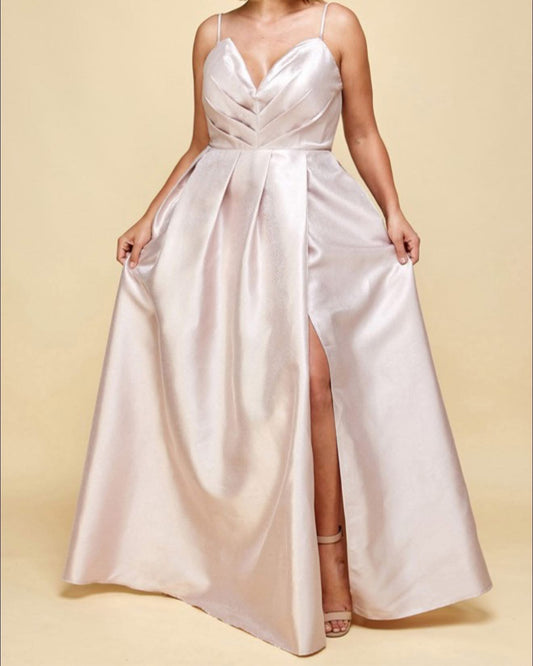 Nude Dress (súbele una talla)