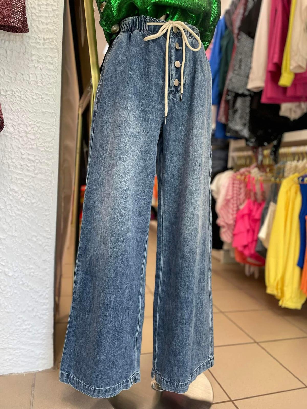 Kariños Boutique
